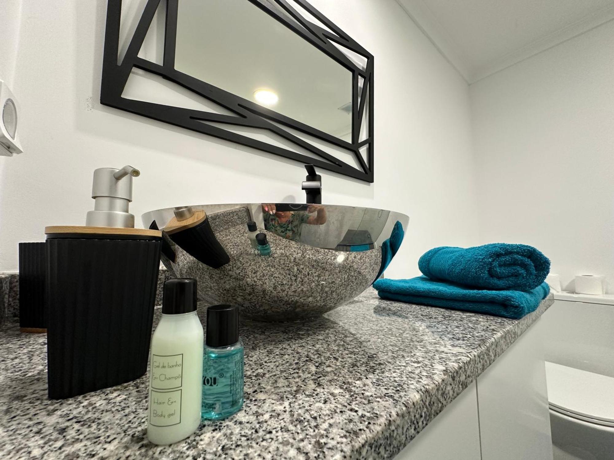 Center Funchal - Rooms For Rent Buitenkant foto